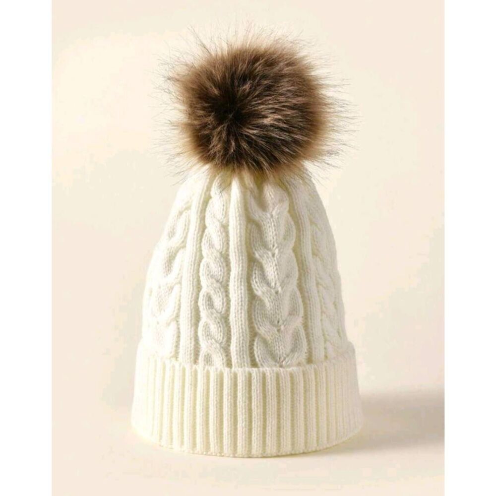 Ladies White Knit Beanie Winter Hat - Brand New
